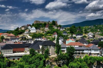 Bosnian Kingdom Capitals: Travnik & Jajce Tour from Sarajevo