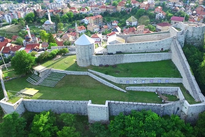 CENTRAL BOSNIA | A medieval tour (Jajce + Travnik + Pliva lakes) - Pliva Waterfall in the middle of Jajce