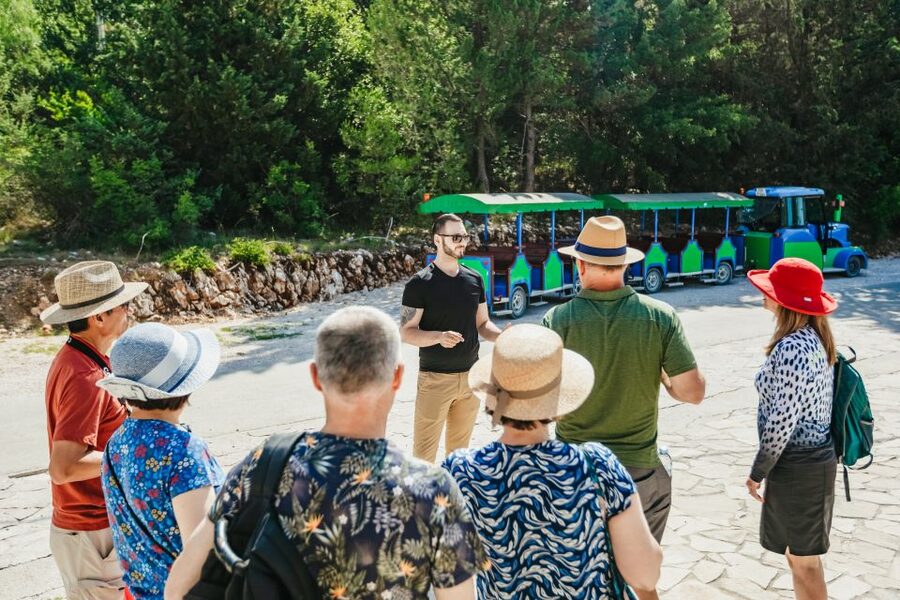 Dubrovnik: Mostar and Kravice Waterfalls Small-Group Tour - Mostar’s Old Bridge and Ottoman-era streets