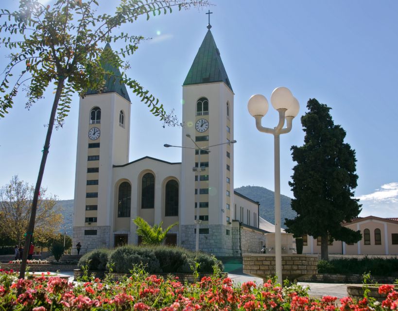 Dubrovnik: Private Day Trip to Medjugorje with Hotel Pickup - Free time for Bosnian food and local shops