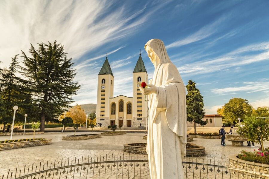 From Dubrovnik: Mostar and Medjugorje Full-Day Tour - Should you book the Mostar and Medjugorje tour?