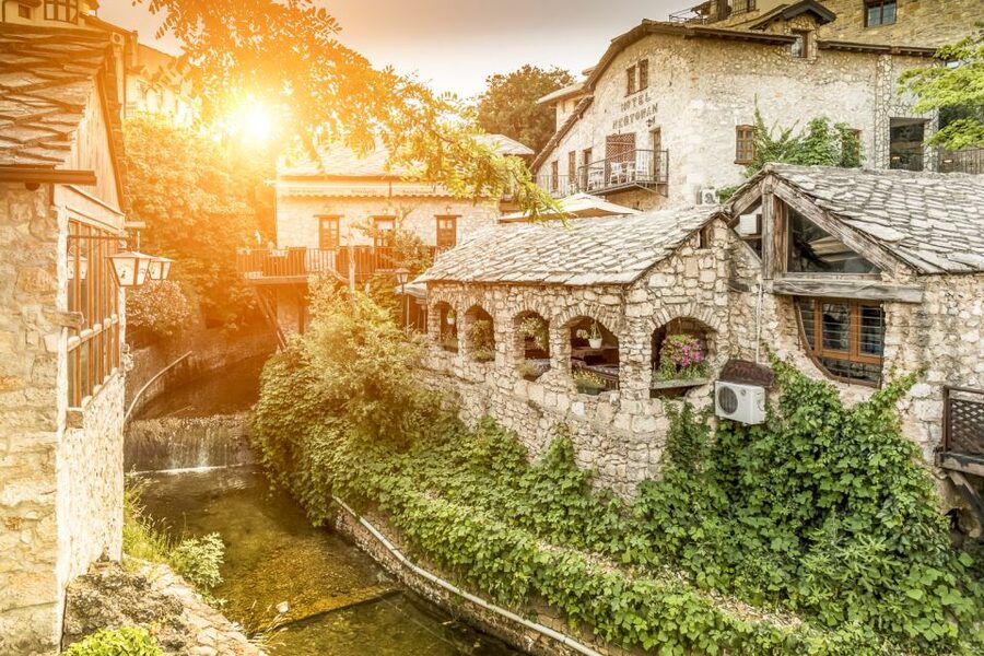 From Dubrovnik: Mostar and Medjugorje Full-Day Tour - Who should book this day trip