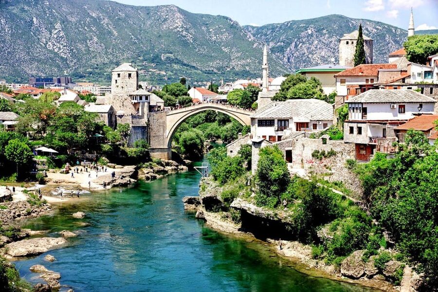 From Makarska : Mostar and Kravica Waterfalls Day Trip - Returning to Makarska after a full day