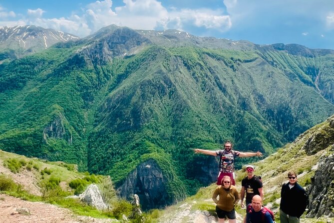 LUKOMIR VILLAGE HIKE & TREK TOUR (nature, hike, food & panorama) - Lukomir village and Rakitnica Canyon