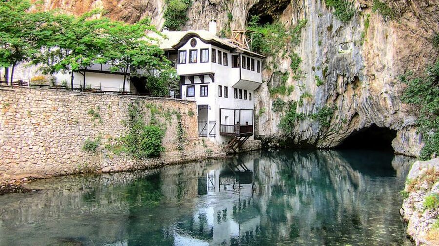Mostar: 1-Way Herzegovina Highlights Tour to Dubrovnik - Počitelj, a stone town built into the hillside