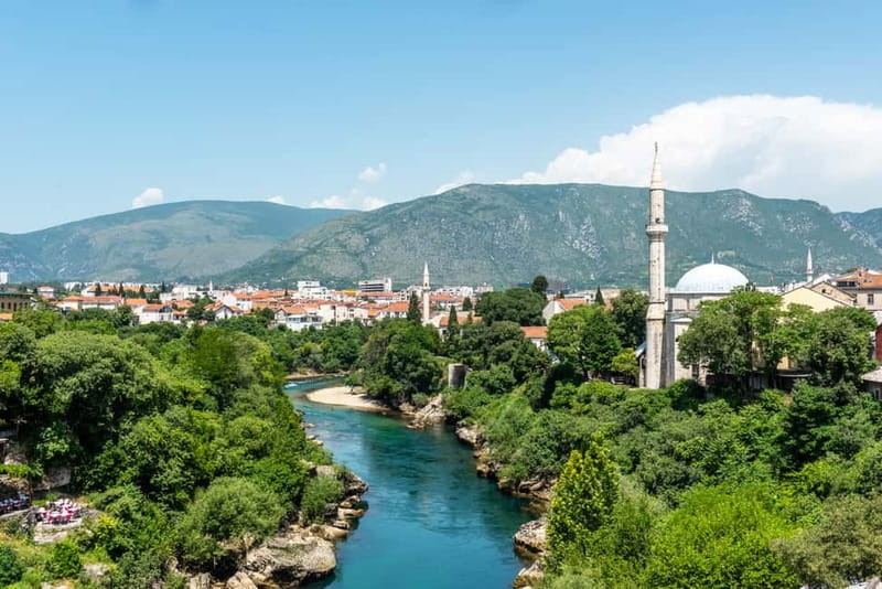 Mostar & Kravice Waterfalls: Guided Day Trip from Dubrovnik - Seeing Mostar with a local guide