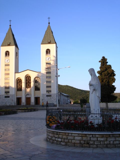Mostar & Međugorje Full-Day Private Tour from Dubrovnik - Understanding Međugorje beyond the souvenir shops
