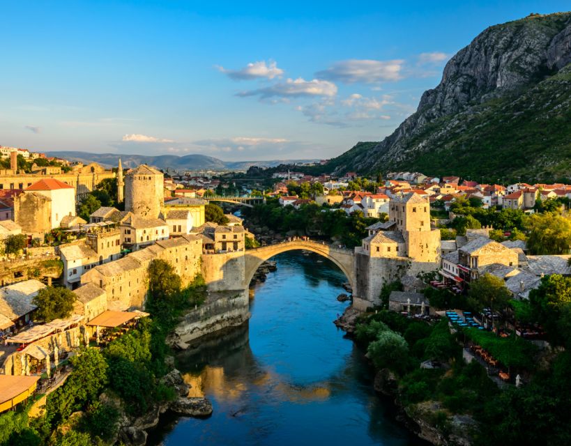 Private Full - Day Tour: Mostar & Kravice Waterfalls from Du - Reaching Mostar and the Neretva River