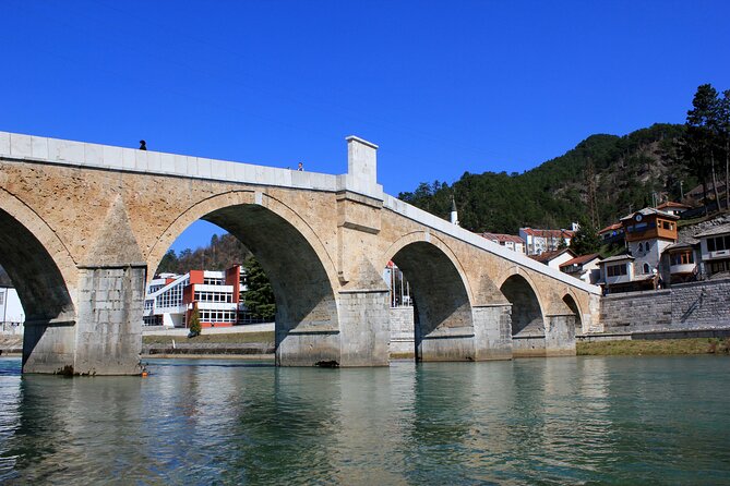 Private Tour from Sarajevo to Herzegovina (Mostar, Kravice, ...) - Why the driver can make or break the experience