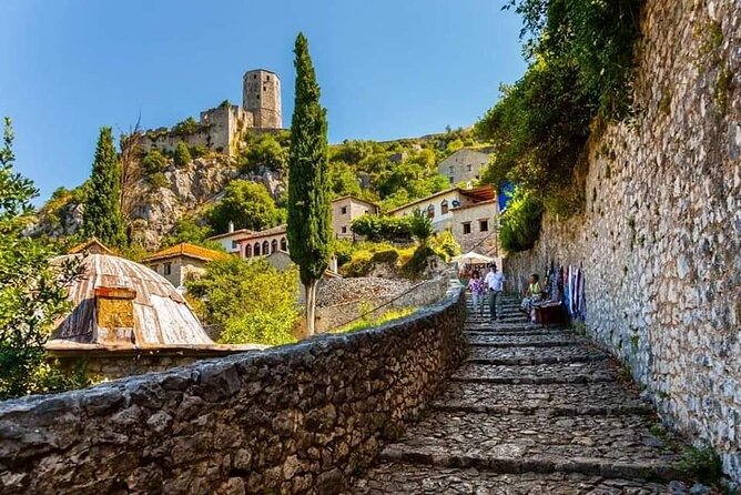 Private Tour from Sarajevo to Herzegovina (Mostar, Kravice, ...) - Picking the right group size and price