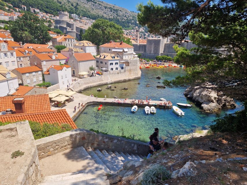 Private tour from Split to Dubrovnik via Mostar - Walking Mostar’s old streets and Old Bridge