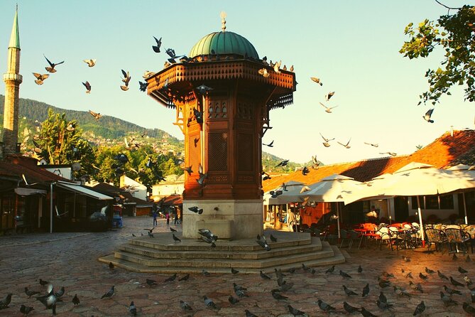 Private Walking Tour, Food Tasting and Bosnian Coffee in Sarajevo - Gazi Husrev-beg Mosque and the Ottoman center