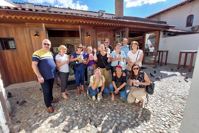Sarajevo for beginners - Imperial Mosque, Inat kuća, and the river bridges