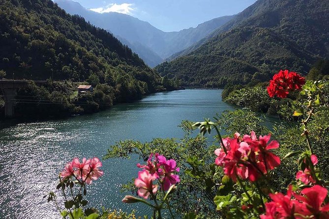 Sarajevo to/from Dubrovnik Two-day Transfer Tour via Mostar - Kravice Falls, Herzegovina’s best nature stop