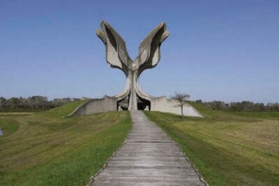 Sarajevo to/from Zagreb Transfer Day Tour (North-central Bosnia)