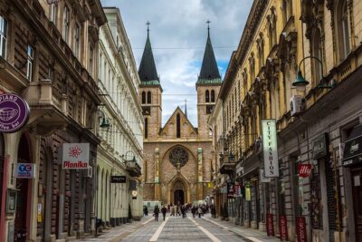 Sarajevo Uncovered: Old Town Tour with Coffee and Food Tasting