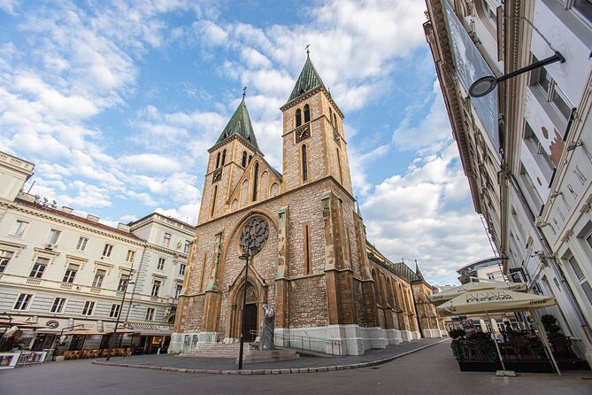 Sarajevo Uncovered: Old Town Tour with Coffee and Food Tasting - The Gavrilo Princip stop and extra-cost detail