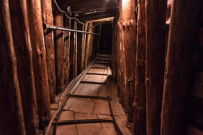 War Times Experience in Sarajevo - Half Day Tour - Four strange border crossings on the way